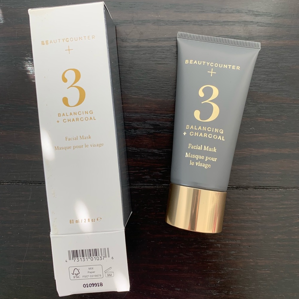 Beautycounter No 3 Balancing Facial Mask